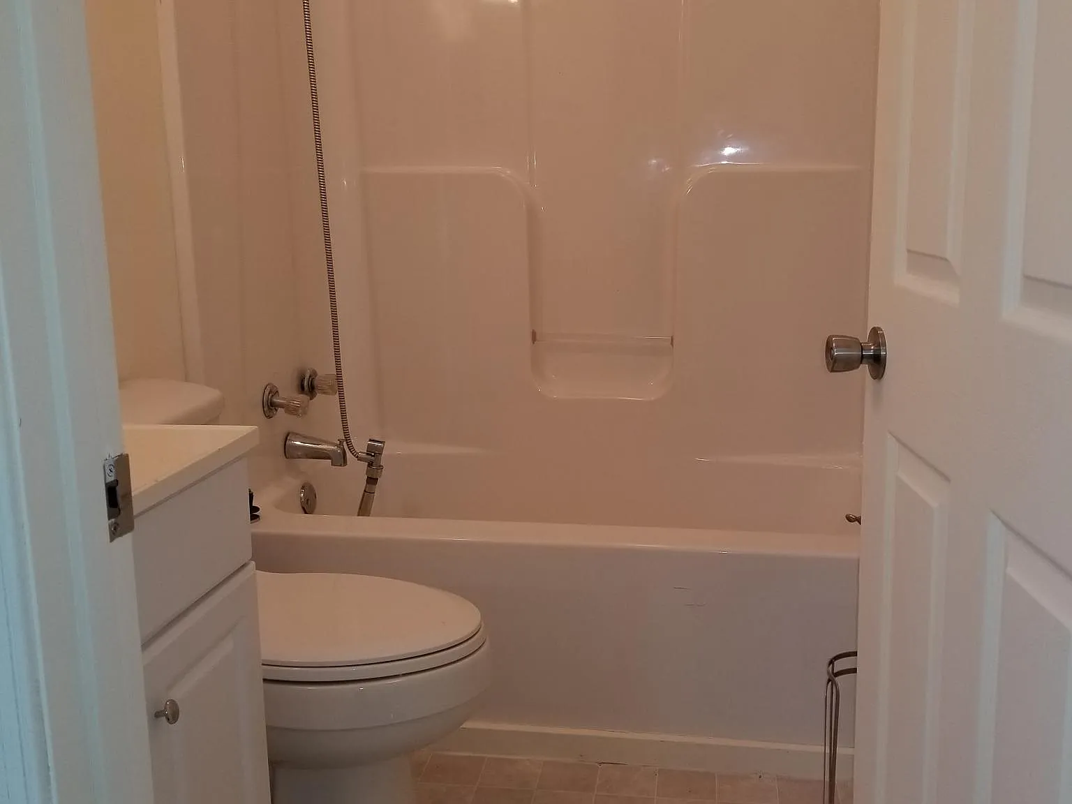 285 Draft Ave — Photo 4