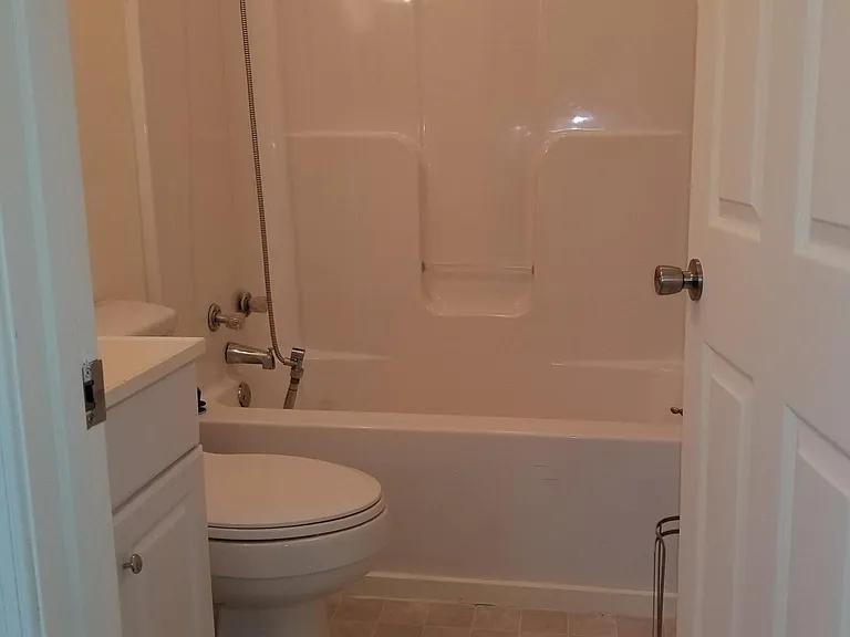 285 Draft Ave — Photo 3