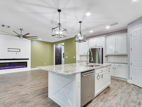 4th image of 10342 SW Ligustrum Drive