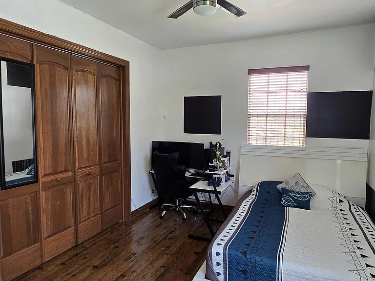 8216 NW 105th Ln — Photo 57