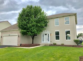241 Rogers Way, Sycamore, IL 60178
