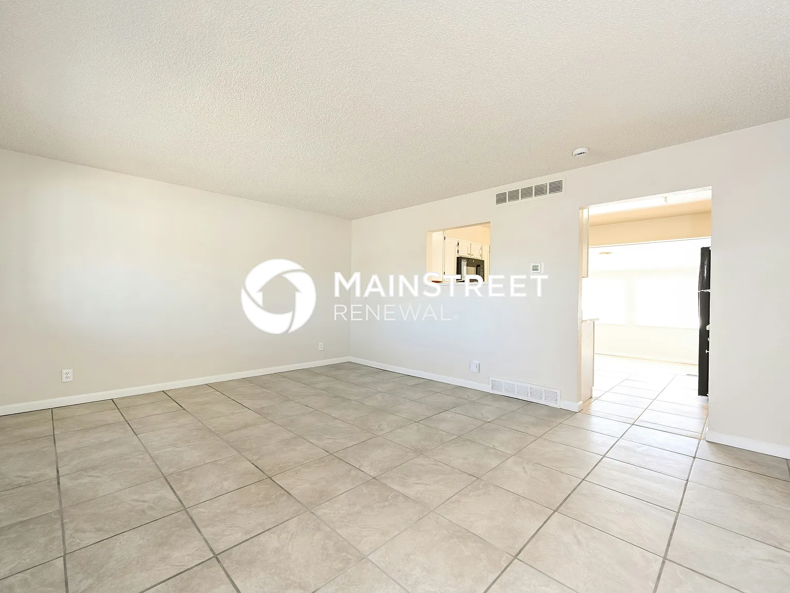 15004 E Maxwell Pl — Photo 2