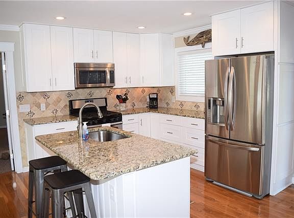 3rd image of 349 Tville Beach Ct