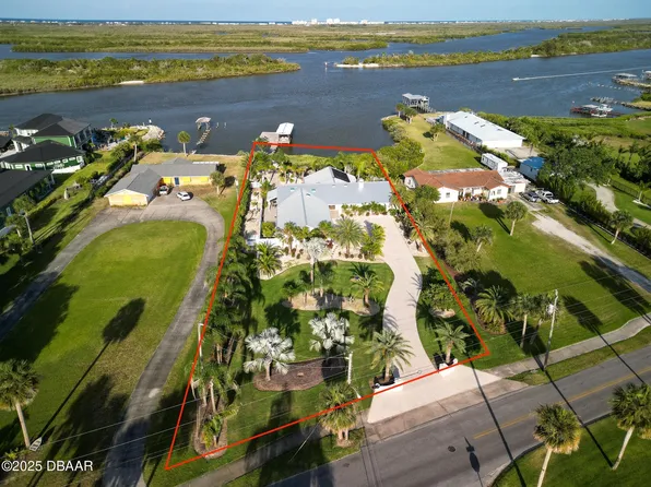 1601 S Riverside Dr, Edgewater, FL 32132