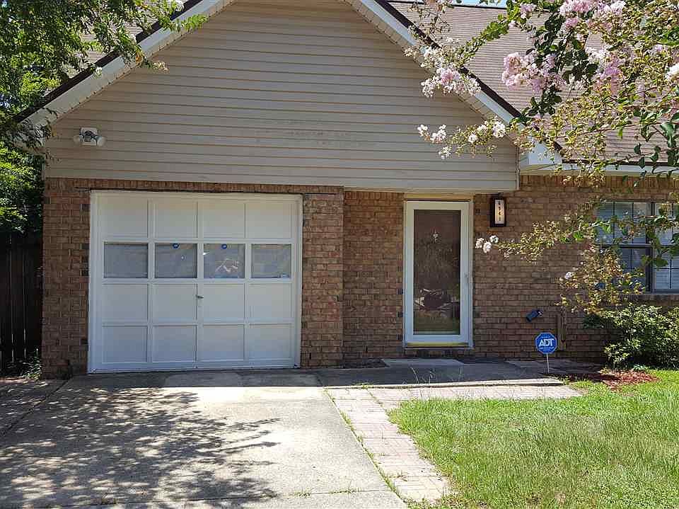 1st image of 6941 Heather Oaks Dr