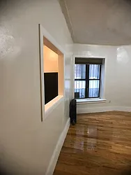 Rented by City Prime Commercial Realty 