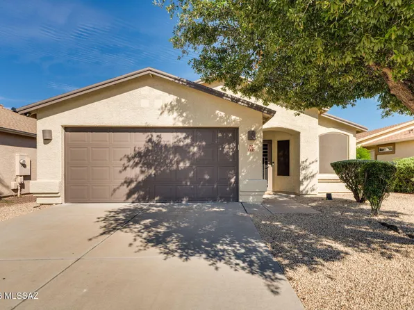 8437 S Burien Rd, Tucson, AZ 85747