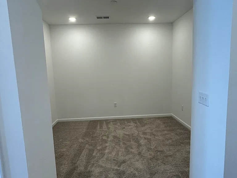 421 Washington St #1304 — Photo 17