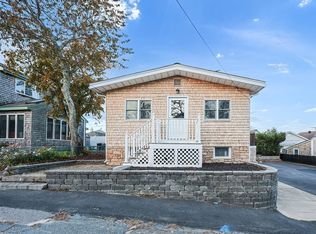 12 Evergreen St, Wareham, MA 02571