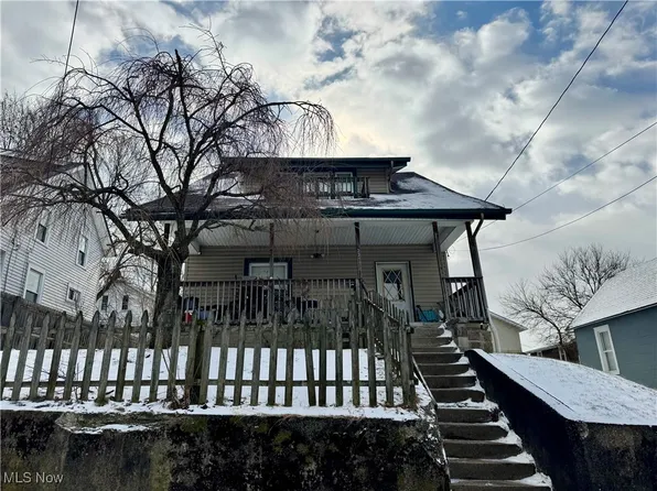 23 Arch Ave SE, Massillon, OH 44646