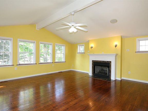 5th image of 4120 Walshwood Ct