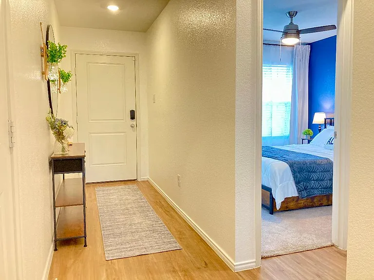 306 Mahogany Ln — Photo 44