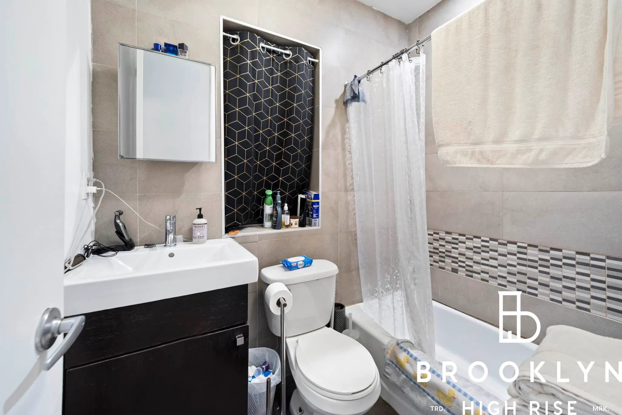 638 Classon Avenue #3B in Crown Heights, Brooklyn | StreetEasy