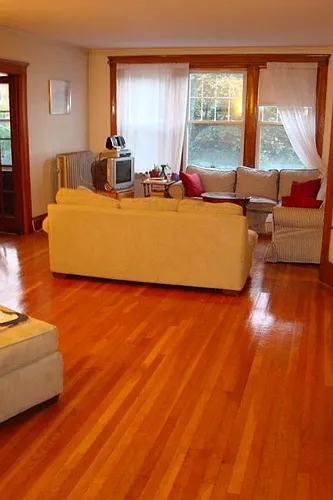 10 Fairbanks St Photo 1