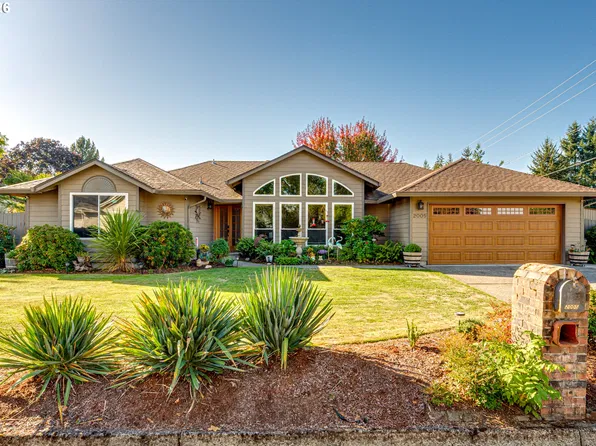 2005 NE 152nd St, Vancouver, WA 98686
