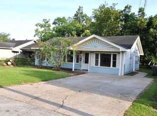 3185 Bolivar St, Beaumont, TX 77701