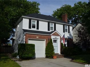 2807 Tulip Ave, Baldwin, NY 11510