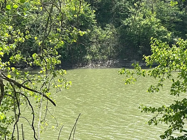 3759 Jackson Ferry Rd, Winchester, KY 40391