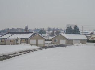 40 Ames Rd, Selah, WA 98942