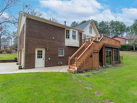 4th image of 4909 Sussex Rd