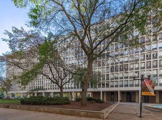1450 E 55th St #527S, Chicago, IL 60615