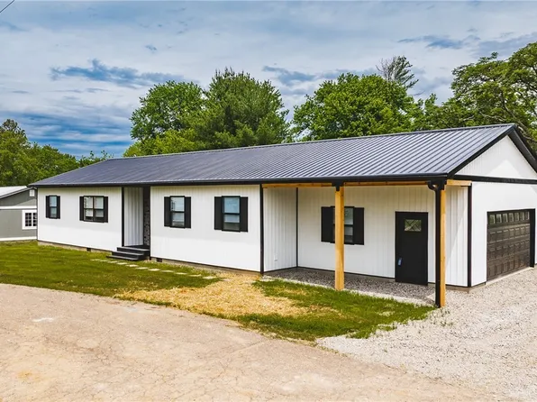 16 Main St, Vincent, OH 45784