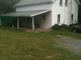 714 Cole Rd, New Castle, PA 16101