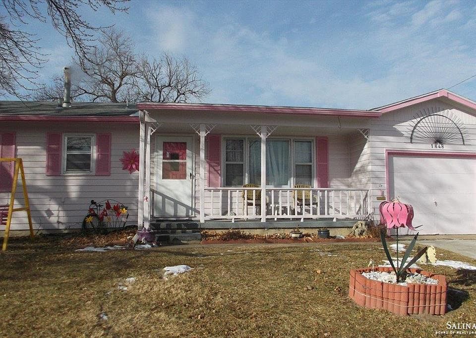 1st image of 1848 Lewis Ave