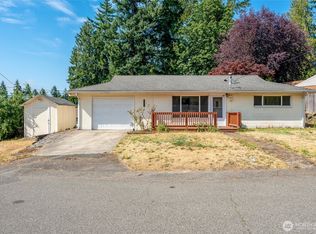 621 Tacoma Ave NE, Renton, WA 98056
