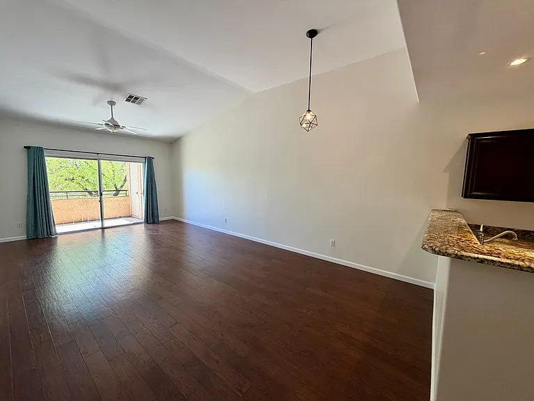 704 Peachy Canyon Cir #202 — Photo 20
