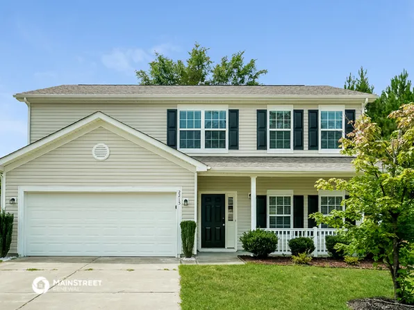 2215 Regent Ct, Creedmoor, NC 27522