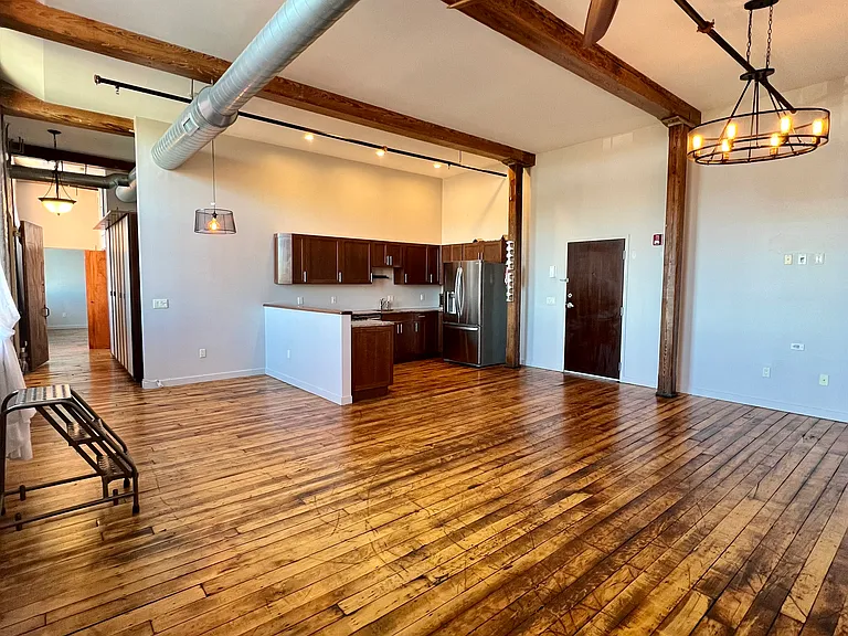 28 Bayley St #405 — Photo 8
