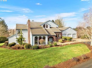 19185 SW Suncrest Ln, Beaverton, OR 97007