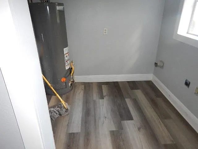 1210 S Genois St — Photo 7