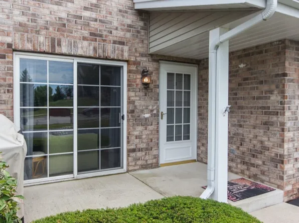 659 Westfield Way, Pewaukee, WI 53072