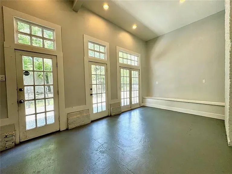 5939 Freret St #1 — Photo 13