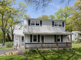 12 Hall Ave, Attleboro, MA 02703