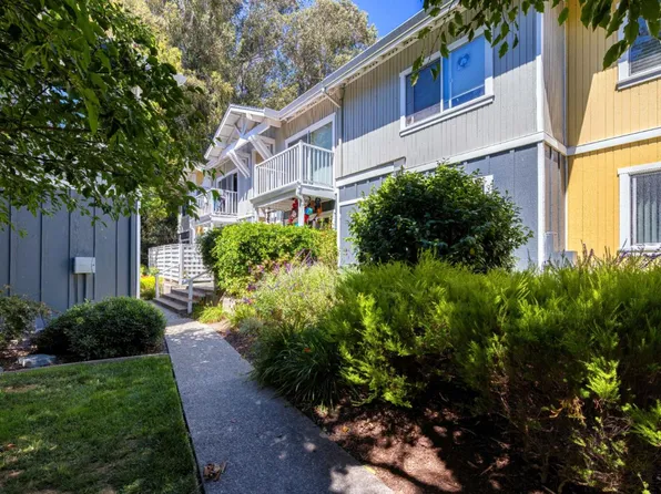 755 14th Ave APT 703, Santa Cruz, CA 95062