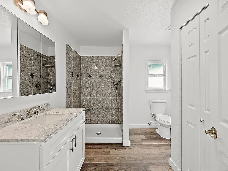 7182 N Van Decar Rd SE — Photo 23