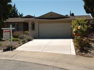 20 Nob Ct, Sacramento, CA 95826