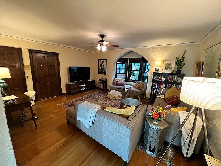 131 S 39th St #16 — Photo 10