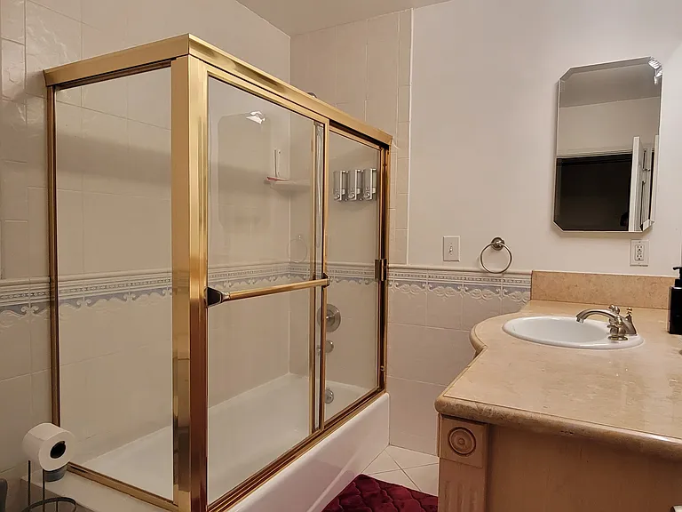 1004 S Cordova St #1 — Photo 20
