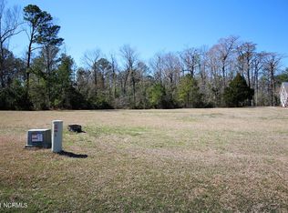 209 Long Creek Dr, Havelock, NC 28532