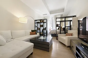 Rented by Nest Seekers International