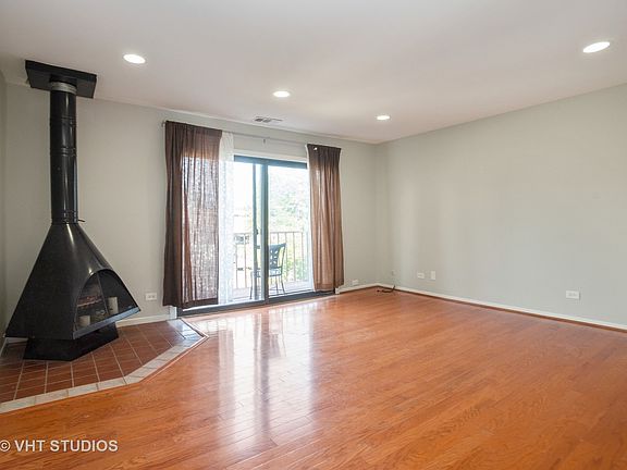 4th image of 727 Killarney Ct APT 2A