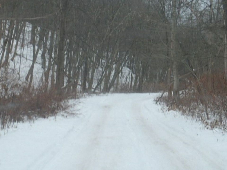2nd image of 212 Merry Dr