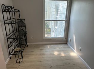 1625 Cedarwood Dr APT 218, Westlake, OH 44145