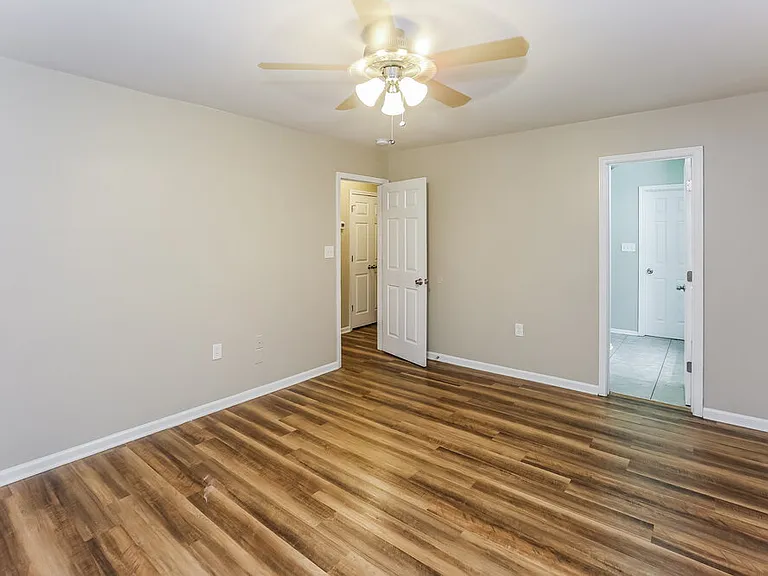 6727 Hidden Forest Dr — Photo 11