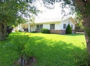 707 NE Spencer St, Jensen Beach, FL 34957