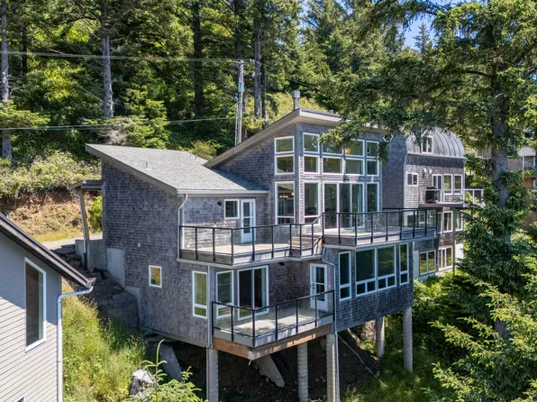 5605 Norwester Rd NW, Oceanside, OR 97134